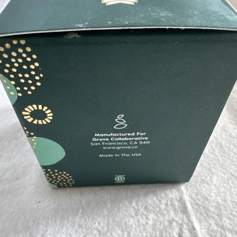 Grove Co. Sparks of Joy Candle‎ Balsam Fir Soy Wax Candle 7.5oz NEW 30 Hour Burn